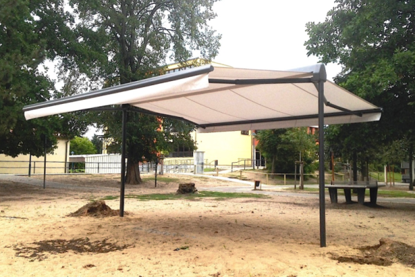 Referenz_Schule_Terrassendesign24_Klaiber_Ombramobil_OS4000 Referenz_Schule_Terrassendesign24_Klaiber_Ombramobil_OS4000