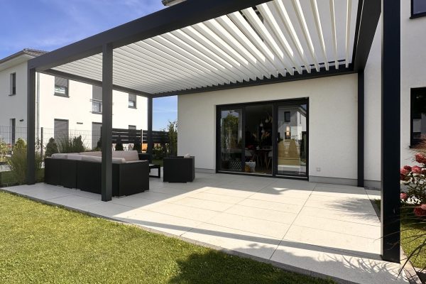 Neuenhagen bei Berlin Lamellendach Premium B200XL Brustor Premium Lamellendach B200XL von Brustor, Referenz in 15366 Neuenhagen bei Berlin, Abmessung vom Lamellendach 700cm Breite x 400 cm Tiefe