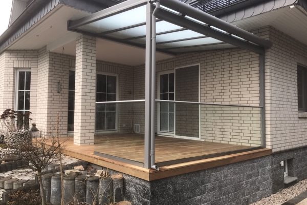 Terrassenüberdachung aus Alu und Glas Referenz in 15366 Neuenhagen bei Berlin Terrassenüberdachung aus Alu und Glas Referenz in 15366 Neuenhagen bei Berlin